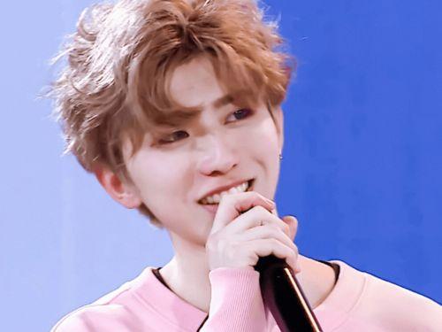 魏大勋爆料蔡徐坤视频大全,视频大全曝光独家瞬间 第1张 魏大勋爆料蔡徐坤视频大全,视频大全曝光独家瞬间 第1张